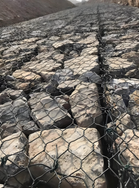 最新の企業ブログについて 自動化ガビオン網機械は 持続可能な建設プロジェクトを推進する